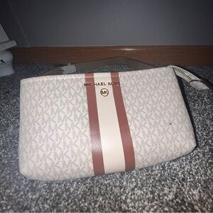 Michael Kors Cream and Tan Wristlet